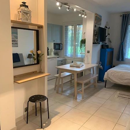 Studio Cosy Bord De Mer Et Centre Ville Pour 4Pers Ντοβίλ Εξωτερικό φωτογραφία